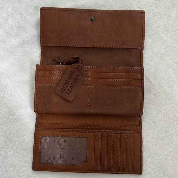 Women’s Bohemian Southwestern Inspired Brown Soft Leather Wallet Natural Fibers - Picture 4 of 7